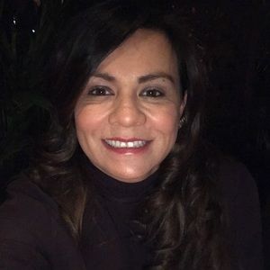 Meet your Posher, Gabriela